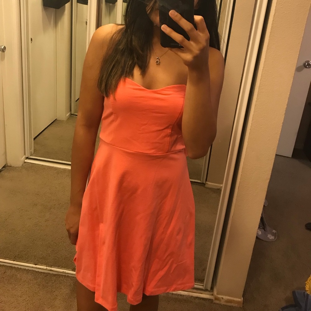 Pink strapless dress
